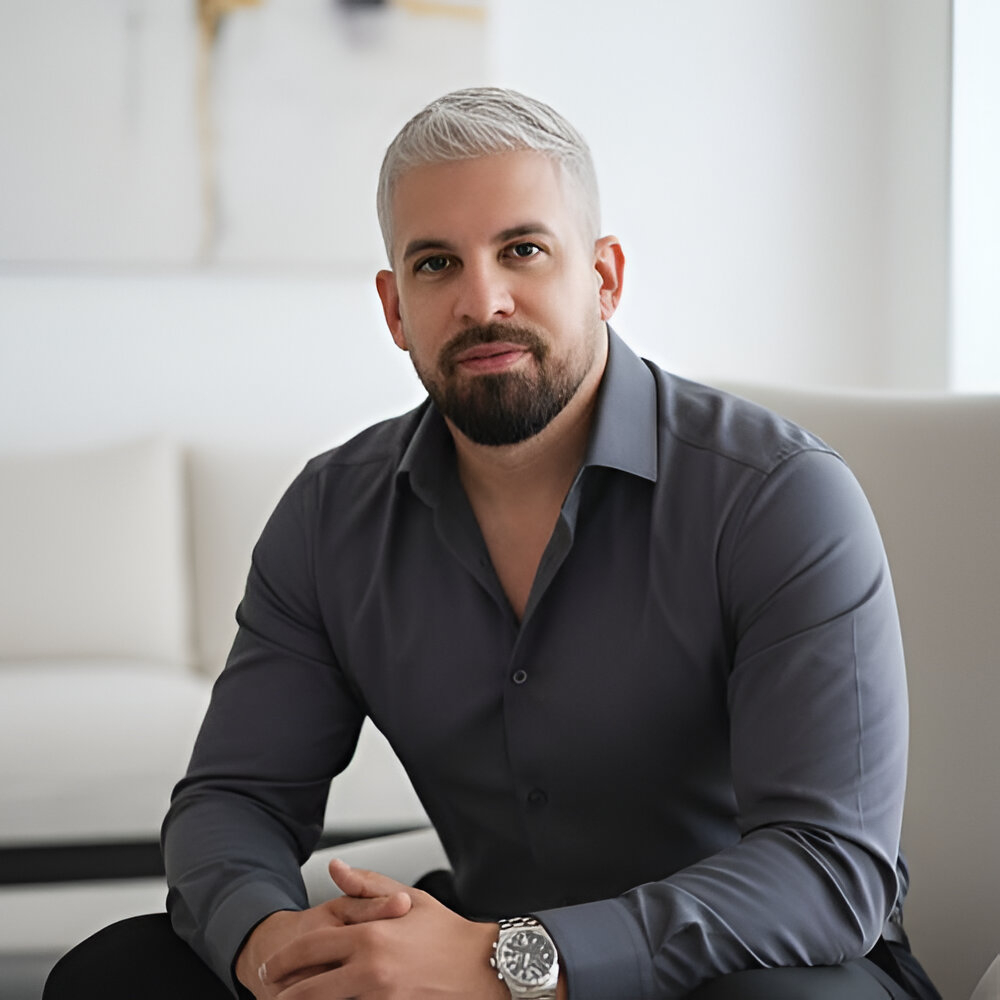 Pedro M. Moral - Coach de desarrollo personal masculino